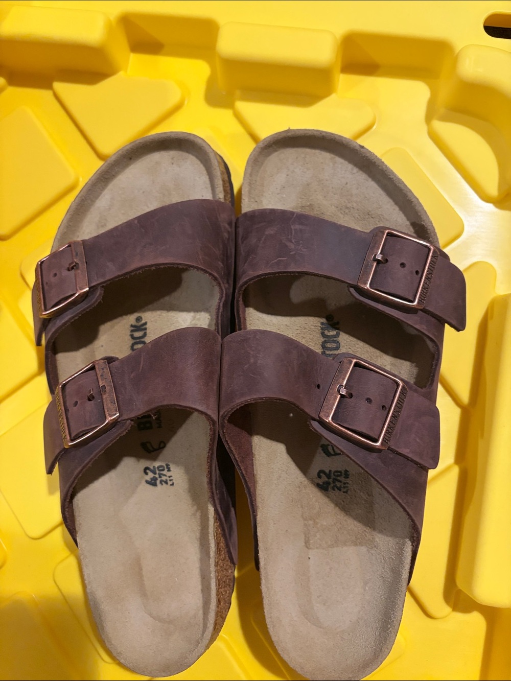 NWOB Birkenstock Two-Strap Sandals with Copper Buckles in Brown 42